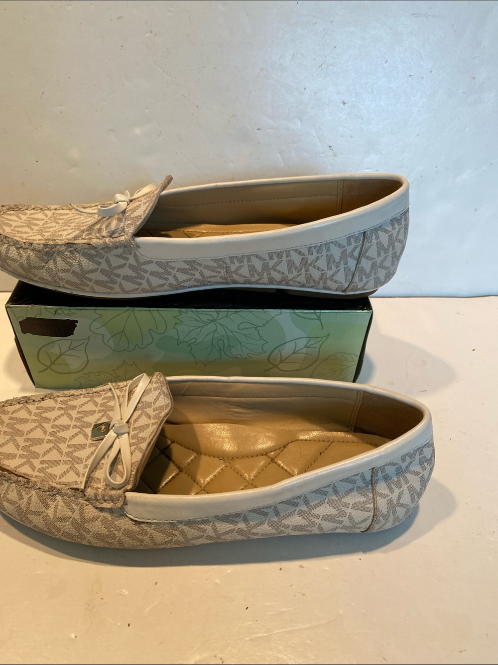 Michael Kors Juliette Logo Loafers - Picture 2 of 7